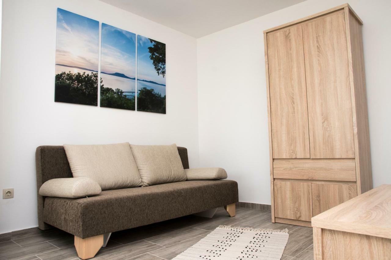 كيستاي Akvarium Apartmanhazak المظهر الخارجي الصورة